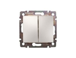 VALENA Łącznik świecznikowy aluminium 770105