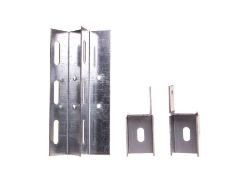 Zestaw do mocowania listwy XAR w cokole 300mm XVTL-SO/AT-3 116554