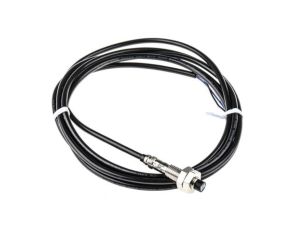 Czujnik indukcyjny NPN 2,5 mm cylindryczny M8 x 1 10 → 30 V DC IP67 4kHz