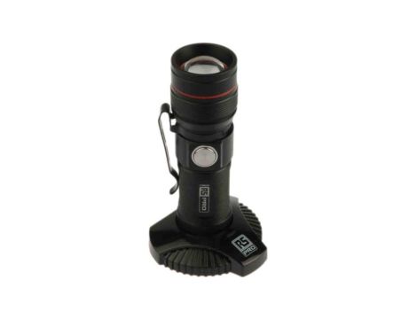 Latarka LED akumulatorowa zasięg 100 m, jasność 300 lm RS PRO 94g Nie