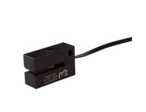 Czujnik optyczny widełki 32x18x52mm szerokość widełek 3mm 5VDC NPN NO złącze AMP 4-PINowe 0,6m OG03C612