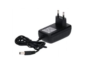 Zasilacz led gniazdkowy 12V 18W 5.5/2.5 czarny