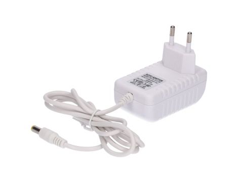 Zasilacz led gniazdkowy 12V 24W 5.5/2.1 biały