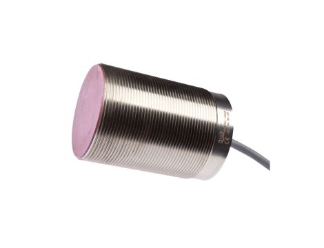 Czujnik indukcyjny M50x1,5 dł: 70mm zabudowany Sn: 20mm 10-35V DC 180 stC PNP NO kabel 2m IP65 IB500150