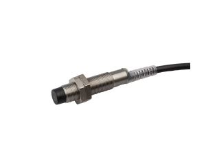 Czujnik indukcyjny M12x1 dł: 50mm niezabudowany Sn: 8mm 10-30V DC PNP NC kabel 2m PUR IP67 IN1202A3