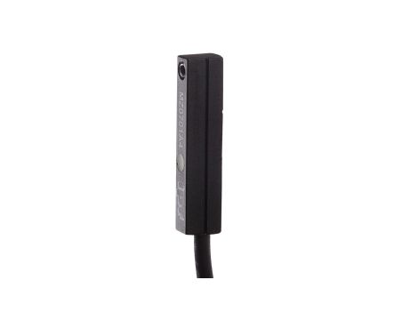 Czujnik magnetyczny na cylinder rowek T 6,2 mm 6,3x30x6,2mm 10-30V DC PNP NO kabel 2m PUR IP67 MZ0701A4