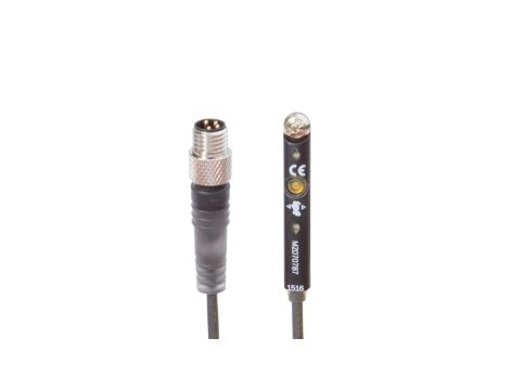 Czujnik magnetyczny cylinder rowek T 6,2 mm 4,3x40x6,2mm 12-30V DC PNP NO złącze kablowe M8 4-pinowe 0,5m PUR IP67 MZ070787