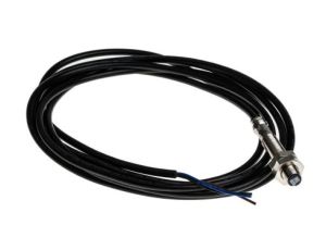 Czujnik indukcyjny NPN 1,5 mm cylindryczny M8 x 1 10 → 30 V DC IP67 4kHz