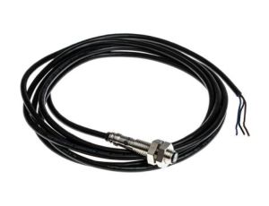 Czujnik indukcyjny NPN 1,5 mm cylindryczny M8 x 1 10 → 30 V DC IP67 4kHz