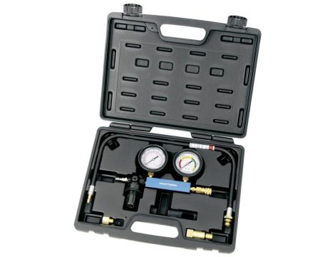 Cylinder leak detector