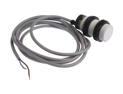 Czujnik pojemnościowy PNP 10 mm cylindryczny M30 x 1,5 15 mA 10→ 30 V DC IP67
