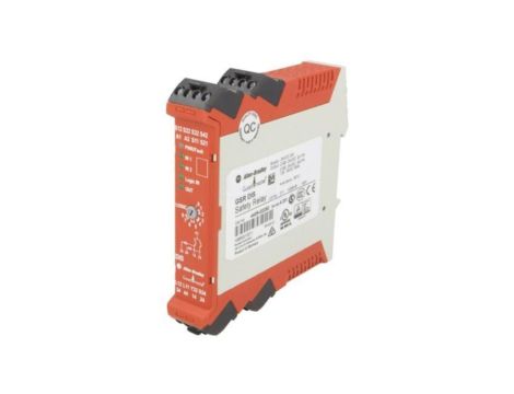 440R-D22S2 Moduł: przekaźnik bezpieczeństwa, 24VAC, 24VDC, IN: 4, OUT: 2