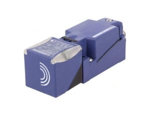 Czujnik indukcyjny, 020mm, PNP / NO + NC, Uzas: 1248VDC, 200mA XS8C4A1PCM12