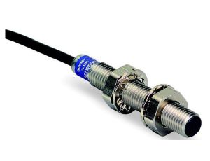Czujnik indukcyjny M8 Sn=2,5mm 12-24V 1Z PNP XS108B3PAL2