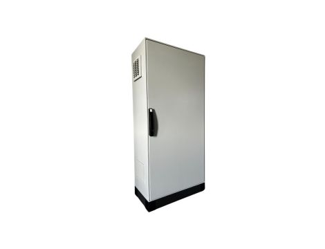 Szafa do magazynów energii 1200x1000x400mm z izolacją termiczną IP55