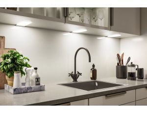 Oprawa podszafkowa LED Bredo zestaw 3 szt. czujnik zbliżeniowy 3x2,5W 80x190mm 3x180lm 230/12V czarny