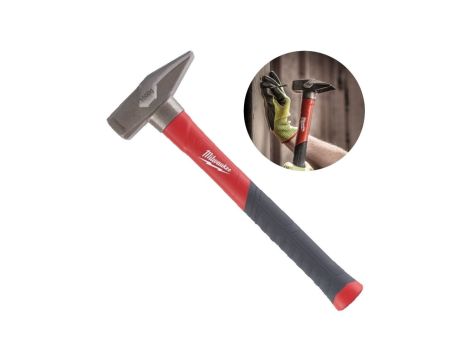 Młotek ślusarski 1000g z trzonkiem z włókna szklanego fiberglass MILWAUKEE