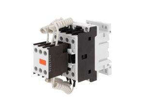 Stycznik 3-biegunowy, Upracy: 240VAC, 440VAC, 9kVAR, 17kVAR BFK1810A230