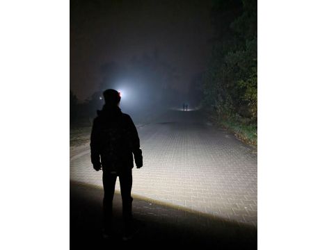 AWTOOLS LATARKA CZOŁOWA TINRAY COB CREE LED BLACK LINE - 4