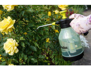 OPRYSKIWACZ RĘCZNY 