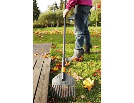 FISKARS GRABIE DO LIŚCI MAŁE QUIKFIT - 2