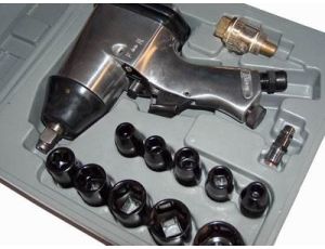 PNEUMATYCZNY KLUCZ UDAR.1/2