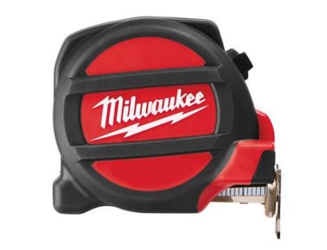 MILWAUKEE MIARA ZWIJANA CONTRACTOR  8m .