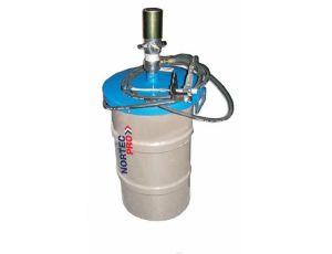 ZESTAW DO SMARU NA BECZKĘ 18-30kg NORTEC PNE.POMPA 50:1 WĄŻ 4mb 1/4