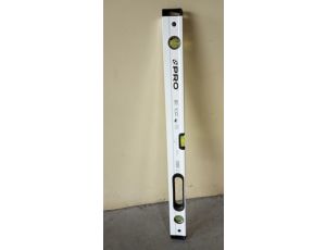 PRO POZIOMNICA BIAŁA S800 LIB.2%  100cm DWUSTRONNIE FREZOWANA Z UCHWYTEM