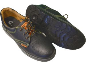 BUTY NISKIE KANION ROZ.42