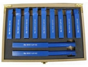 NOŻE TOKARSKIE W WALIZCE 20x20mm /11szt. WALIZKA /SILVER