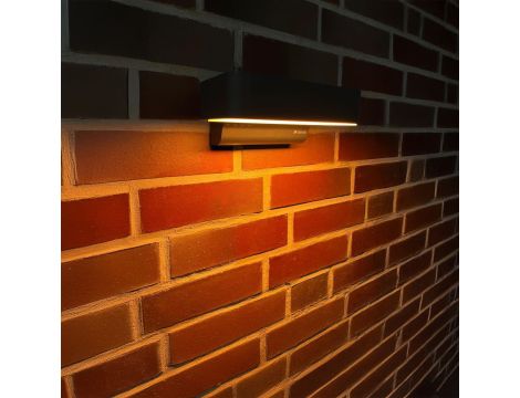 Lampa elewacyjna z czujnikiem ruchu i zmierzchu Steinel L 800 SC LED 7,7W Bluetooth Mesh STEINEL Connect przyjazny dla owadów 1800K 428lm IP44 IK03 230V downlight antracyt / aluminium - 3
