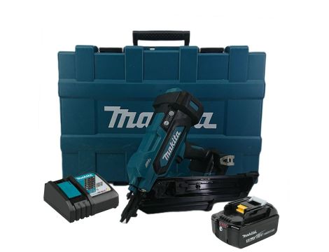 MAKITA GWOŹDZIARKA 18V DBN900RTE 30-34° 50-90mm 2x5,0Ah