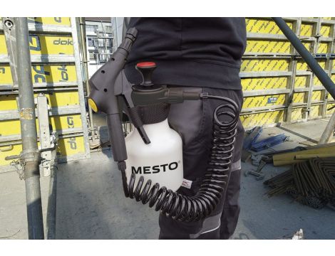 Opryskiwacz ciśnieniowy BELT HELD PLUS 1,5, Mesto - 2