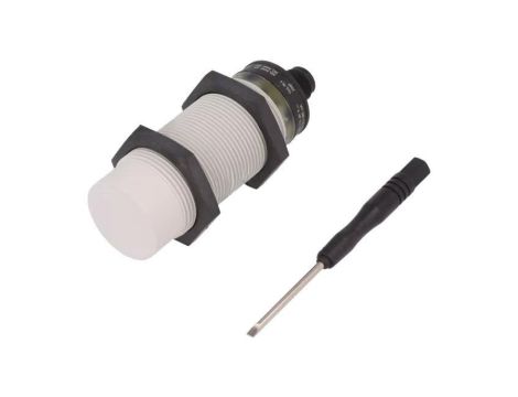 Czujnik pojemnościowy, wysunięty, z konfiguracją wyjścia PNP NO/NC, max. 0,2A, 0...15mm, IP67, XT230A1PCM12