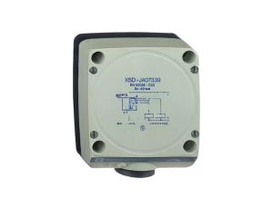 Czujnik indukcyjny, z konfiguracją wyjścia PNP/NO + NC, max. 0,2A, 0...60mm, IP67, XSDH607339