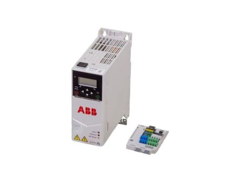 Moduł automatyki falownik wektorowy Moc silnika maks 0,37kW 3AXD50000031872