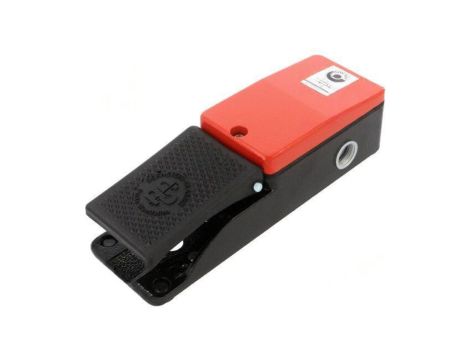 Przełącznik nożny 2 (SPST-NO + SPST-NC) 3A/250VAC IP65 F1-U2Z