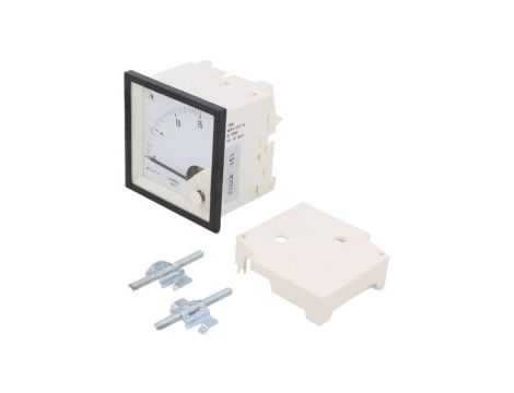 Analogowy amperomierz na panel, zakres pomiaru prądu DC: 0...15A, Klasa: 1,5, Długość: 61mm, 600V MA17N A20800000000