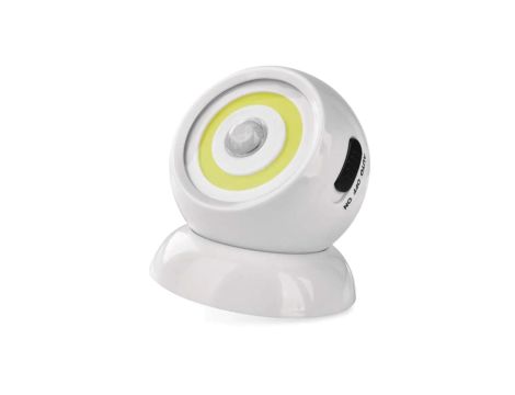 Lampka nocna LED 3x AAA z czujnikiem P3324