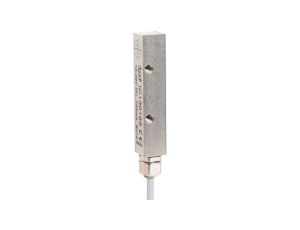Czujnik indukcyjny, stalowy, 12x71x12mm, Sn: 2, 10-30VDC, -25-130C, PNP NO, IC130155