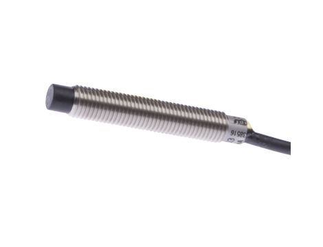 Czujnik indukcyjny M8x1 dł: 50mm niezabudowany Sn: 3mm 10-30VDC PNP NO kabel 6m PUR IP67 IN08A703
