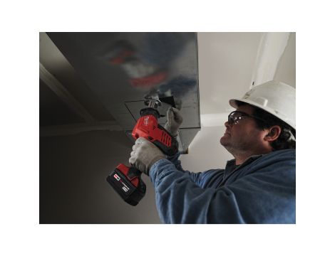 Milwaukee - C18HZ-402B-PILARKA UNIWERSALNA HACKZALL - 4933441340 - 2