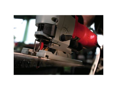 Milwaukee - FSPE110X-WYRZYNARKA Z UCHWYTEM KORPUSOWYM - 4933357990 - 4