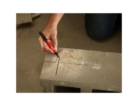 Milwaukee - Marker ze standardową końcówką - czarny - 1 szt. - 48223100 - opakowanie 36 szt. Cena za szt. - 3