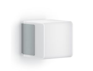 Lampa elewacyjna z czujnikiem ruchu i zmierzchu Steinel L 835 SC LED iHF Bluetooth Mesh Connect 9,1W 3000K 616lm IP44 IK03 230V srebrna / tworzywo sztuczne