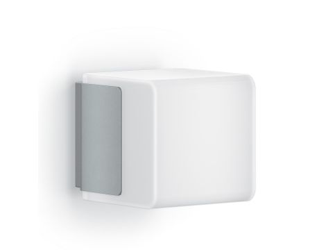 Lampa elewacyjna z czujnikiem ruchu i zmierzchu Steinel L 835 SC LED iHF Bluetooth Mesh Connect 9,1W 3000K 616lm IP44 IK03 230V srebrna / tworzywo sztuczne