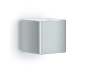 Lampa elewacyjna z czujnikiem ruchu i zmierzchu Steinel L 840 SC LED iHF Bluetooth Mesh Connect 9,1W 3000K 319lm IP44 IK03 230V srebrna / tworzywo sztuczne