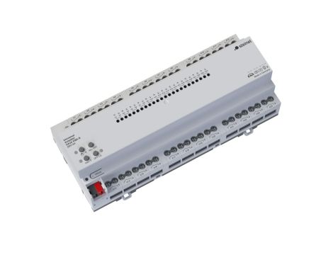 Uniwersalny aktor przełączający / aktor żaluzjowy UA24 KNX-S