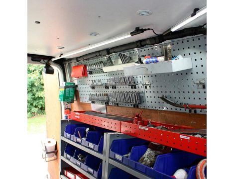 Uniwersalny system oświetleniowy, 1 lampa liniowa LED LINE LIGHT 1 03.5203 - 3